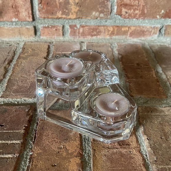 PartyLite Mini Crystal Castle w/ 3 Tealights - Picture 2 of 6